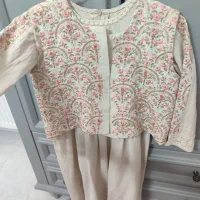 تعدادی لباس دخترانه ۸تا۱۰سال