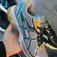 کفش کتونی آسیکس سایز42موجوده