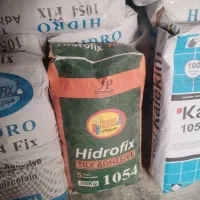 چسب به قیمت پروژه ای مخصوص پرسلان الیاف دار|مصالح و تجهیزات ساختمان|مشهد, عامل|دیوار