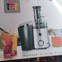 آبمیوه گیری مخصوص عروس