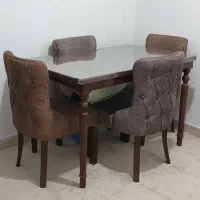 میز غذاخوری