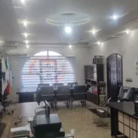 نیروی اداری خانم