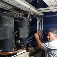 تعمیر تخصصی سرویس چیلر سردخانه روفتاپ کولرگازی vrf|خدمات پیشه و مهارت|بندرعباس, |دیوار