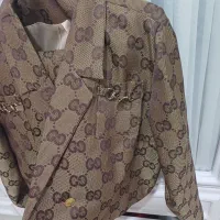 کت و دامن|لباس|قم, هنرستان|دیوار