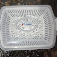 سبد نان و سبزی