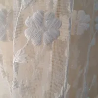 پرده گلدار نباتی رنگ ،در حد نو