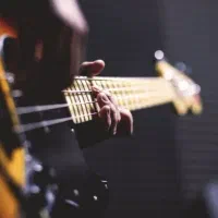 آموزش گیتار