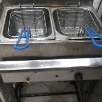 سرخ کن دولگن  رومیزی وهم باپایه (یکماه استفاده شد)