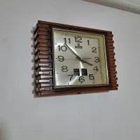 ساعت سه ستاره تقویم فارسی