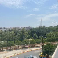 واحد اداری ۹۵ متری خوش نقشه با دید فضای سبز|فروش دفتر کار، اتاق اداری، مطب|آمل, |دیوار