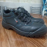 کفش کار|کیف، کفش، کمربند|اردبیل, |دیوار