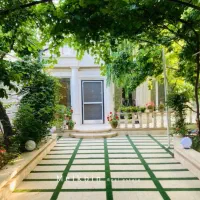 سرایدار وباغبان