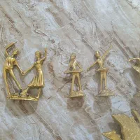 دکوری برنزی