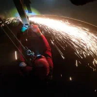 خدمات کار در ارتفاع با طناب|خدمات پیشه و مهارت|رشت, چله خانه|دیوار