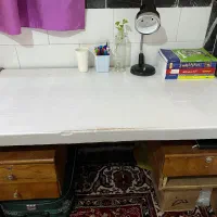 میز کار و تحریر چوبی
