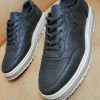 کتونی سایز۴۰