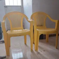 صندلی بازودار پلاستیکی