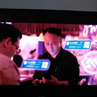 یک عدد تلویزیون 43 اینچ ال جی خیلی باکیفیت ومقاوم