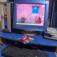 کامپیوتر سالم همراه با میز|رایانه رومیزی|شریفآباد, |دیوار