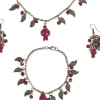 ست و نیم‌ست زنانه یلدایی و مجلسی در طرح‌های متنوع