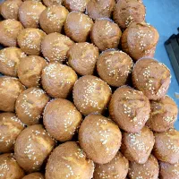 پخت  کیک و شیرینی