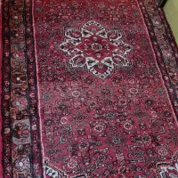 فرش دستبافت قدیمی