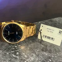 ساعت مچی|ساعت|تهران, دبستان|دیوار