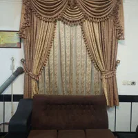 پرده و کتیبه