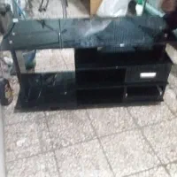 میزتلویزیون شیشه ای