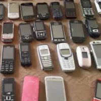 گوشی قدیمی سینم از 100 تا 300هزارتومن درب منزل شما