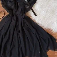 خانم برای مدل لباس