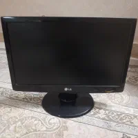 مانیتور و کیس قدیمی