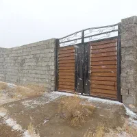 زمین حصارکشی شده در شهرک ویلایی اَمَند