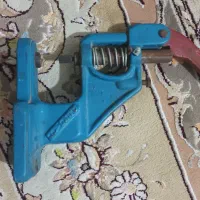 دکمه زن خیاطی