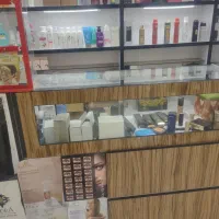 فروش فوری دکوراسیون مغازه|فروشگاه و مغازه|ایلام, |دیوار