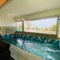 مجموعه فانوس عمارت فانوس ساحل اختصاصی|اجارهٔ کوتاه‌مدت آپارتمان و سوئیت|محمودآباد, |دیوار