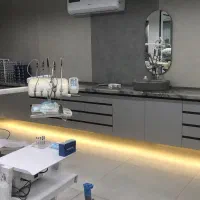 دستیار جراح