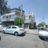 مغازه حاشیه میدان آزادی نبش خیابان آزادی