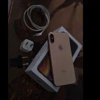 ایفون xs