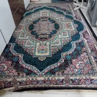 دو عدد فرش ۹ متری سالم و تمیز