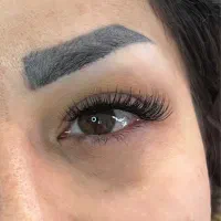مدل کاشت مژه و آموزش|خدمات آرایشگری و زیبایی|اصفهان, ملک‌شهر|دیوار