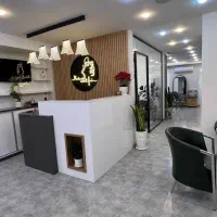 نیروی تشریفات و خدماتی سالن زیبایی