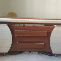 میز با سه کشو و یک کمد