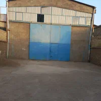 سالن ۳۰۰متری محوطه عقب وجلو ۱۵۰متر