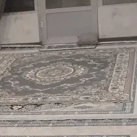 روفرشی ویک عدد قالیچه نمدی