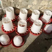 دان خوری و آبخوری مرغ