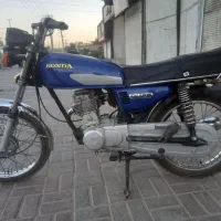 موتور هندا ۱۲۵|موتورسیکلت|مشهد, همت آباد|دیوار