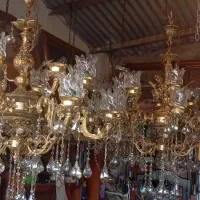 باسلام سه عدد لوستربزرگ برنزسنگین|لوستر و چراغ آویز|ارومیه, |دیوار