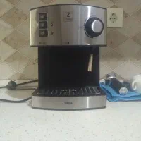 یک دستگاه قهوه ساز خانگی مدل زیگما