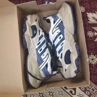 کفش کتونی آدیداس